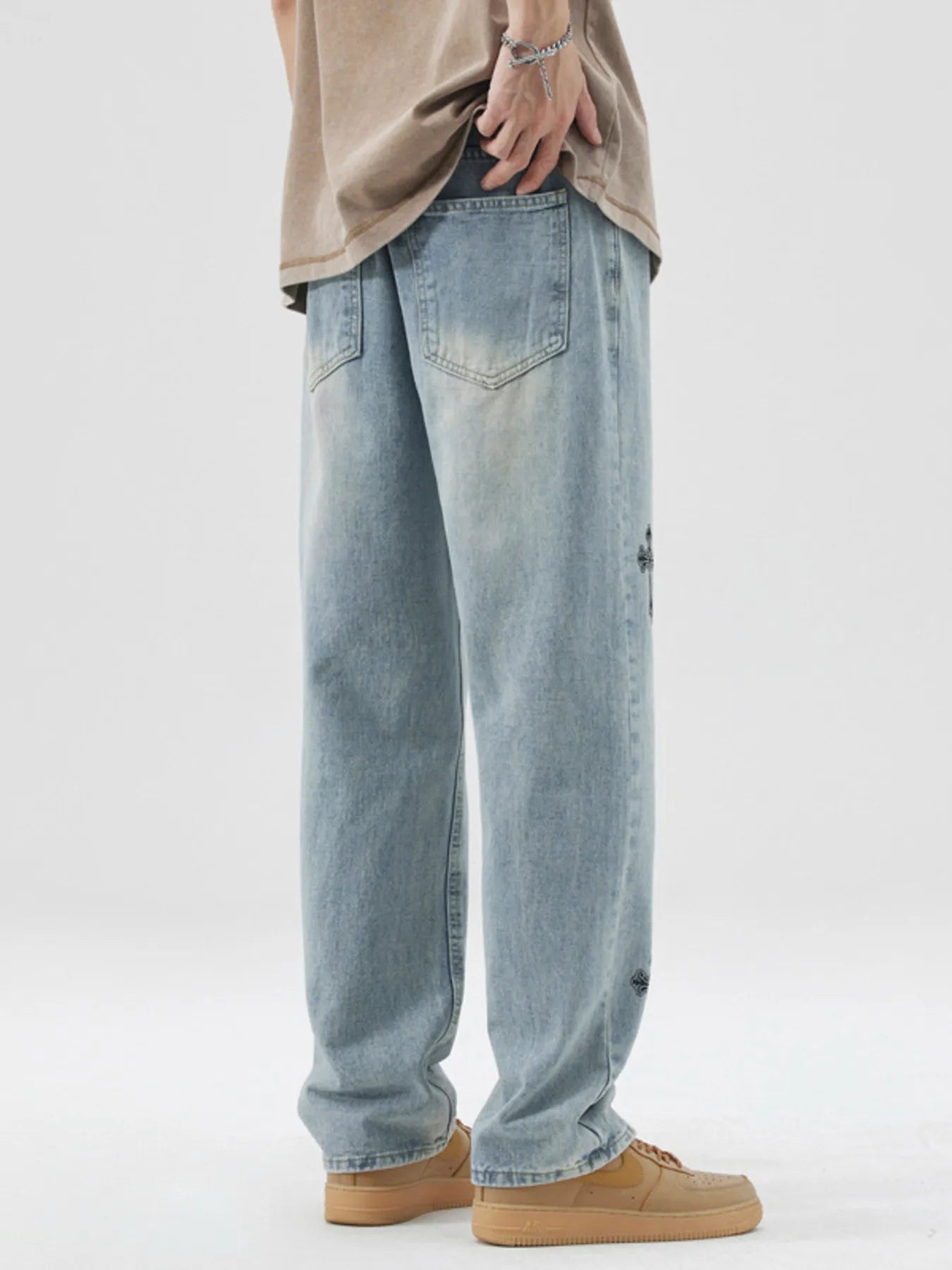 001d4629ae174959b6d0bb8f84fd0411-Max-Origin