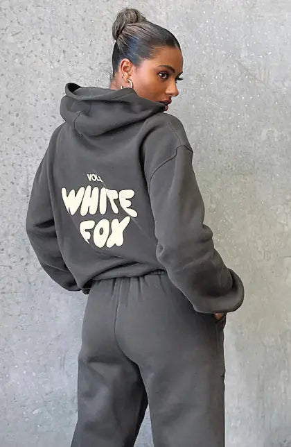 White Fox Hoodie and Sweatpants Set (2 Pieces)