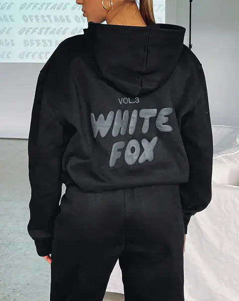 White Fox Hoodie and Sweatpants Set (2 Pieces)