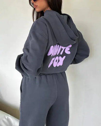 White Fox Hoodie and Sweatpants Set (2 Pieces)